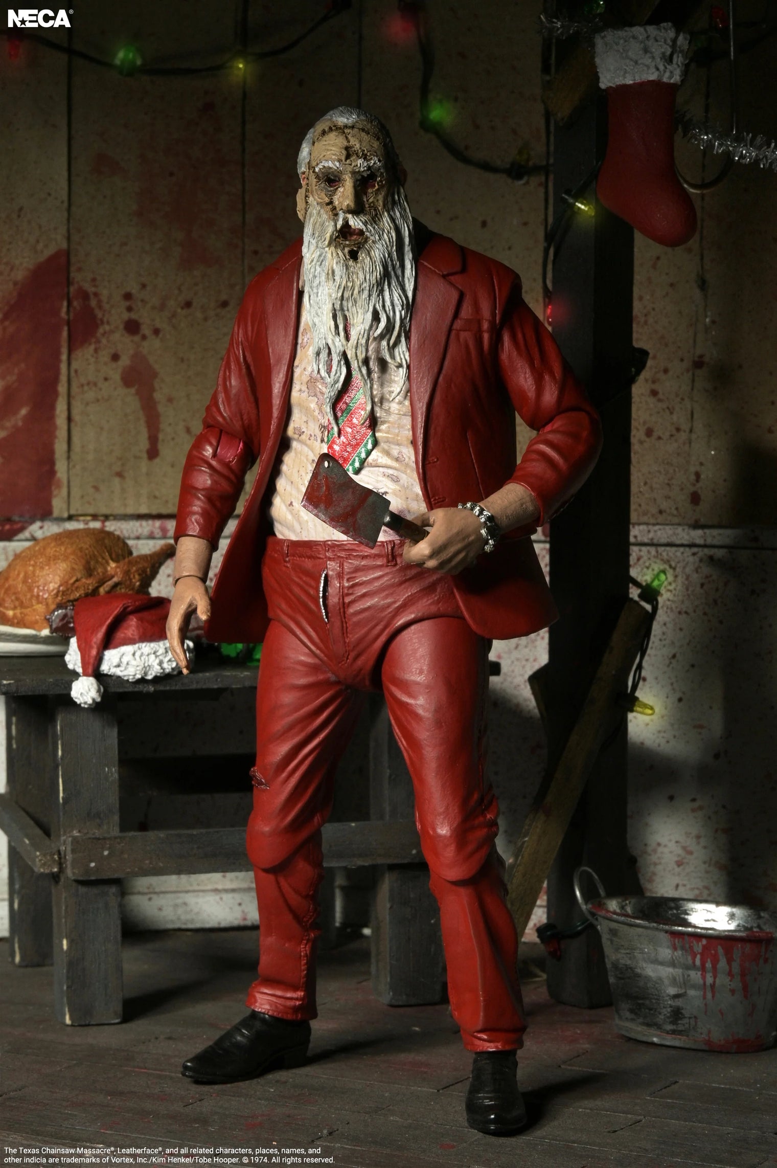 The Texas Chainsaw Massacre: Ultimate Santa Leatherface - 7" Scale Figure