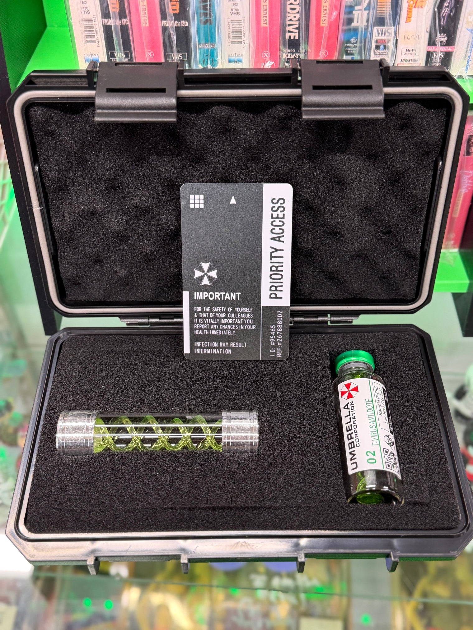 Resident Evil - Umbrella Virus Case Replica v2