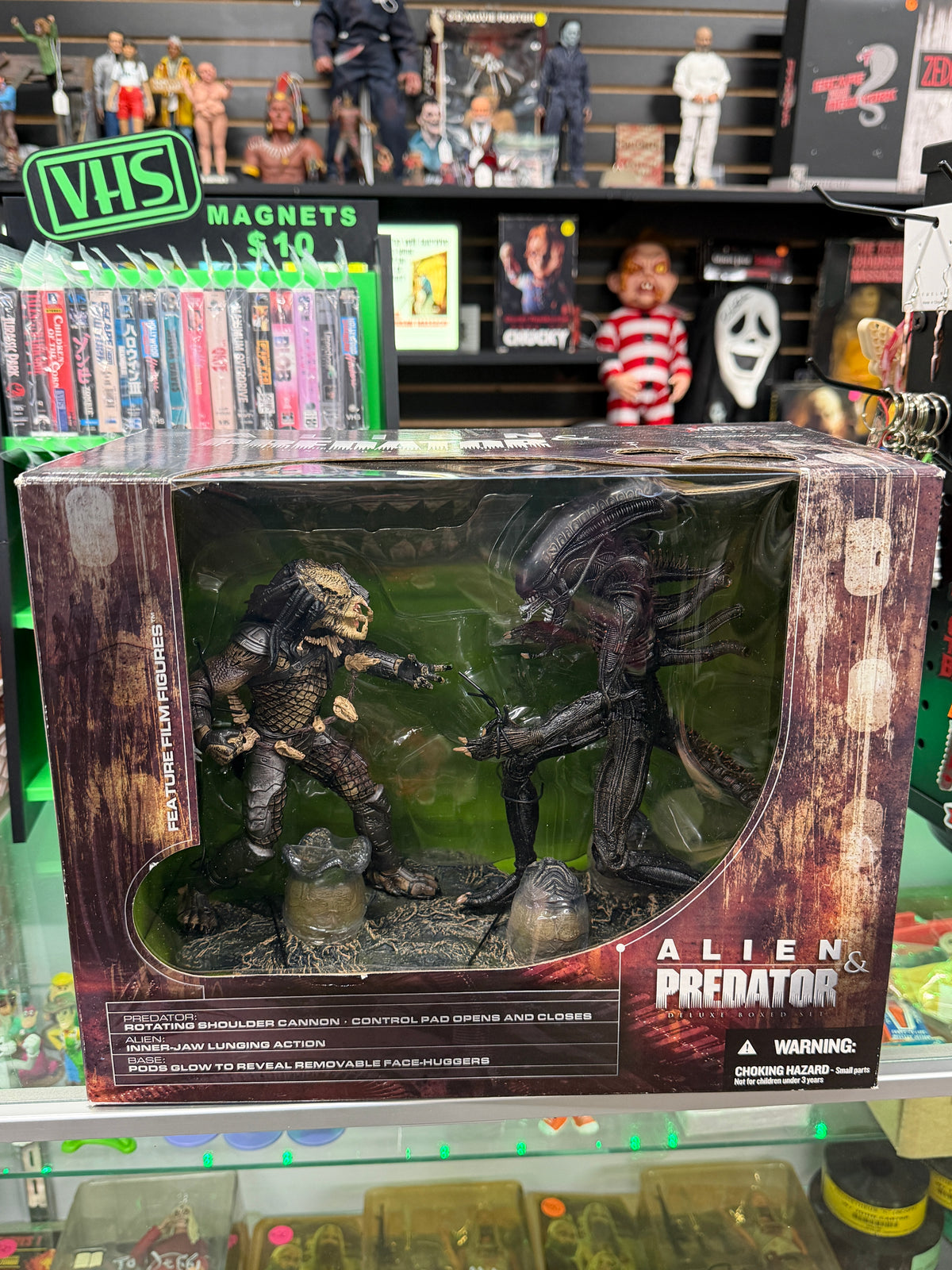 Alien and Predator - Deluxe Movie Maniacs Boxed Set