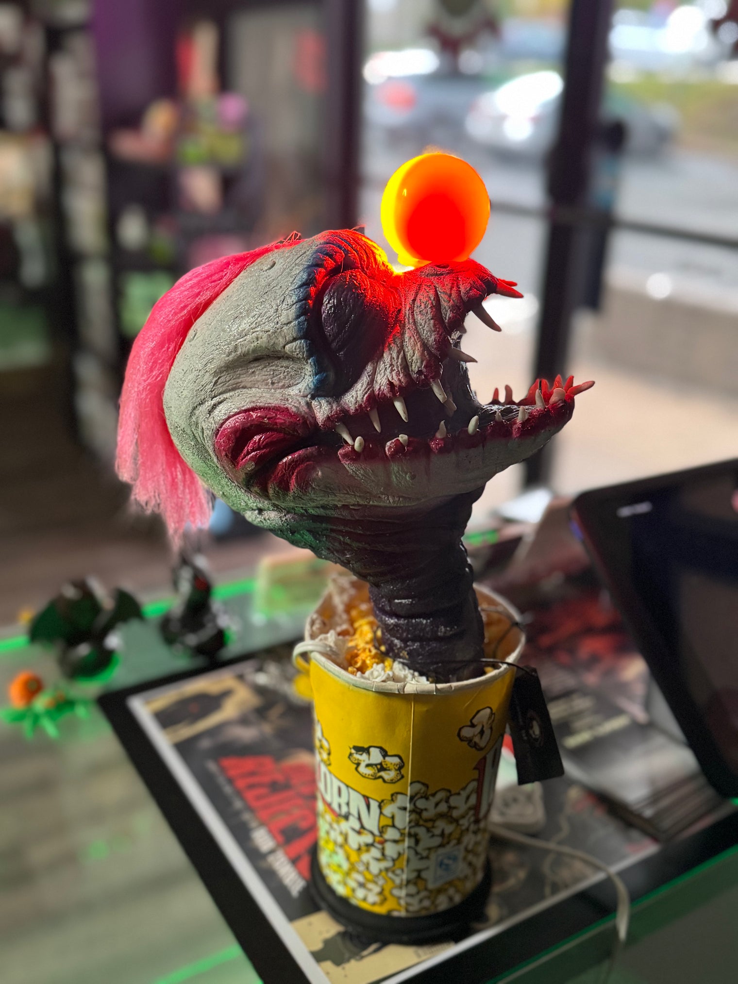 Killer Klowns from Outer Space - Baby Klown Lamp