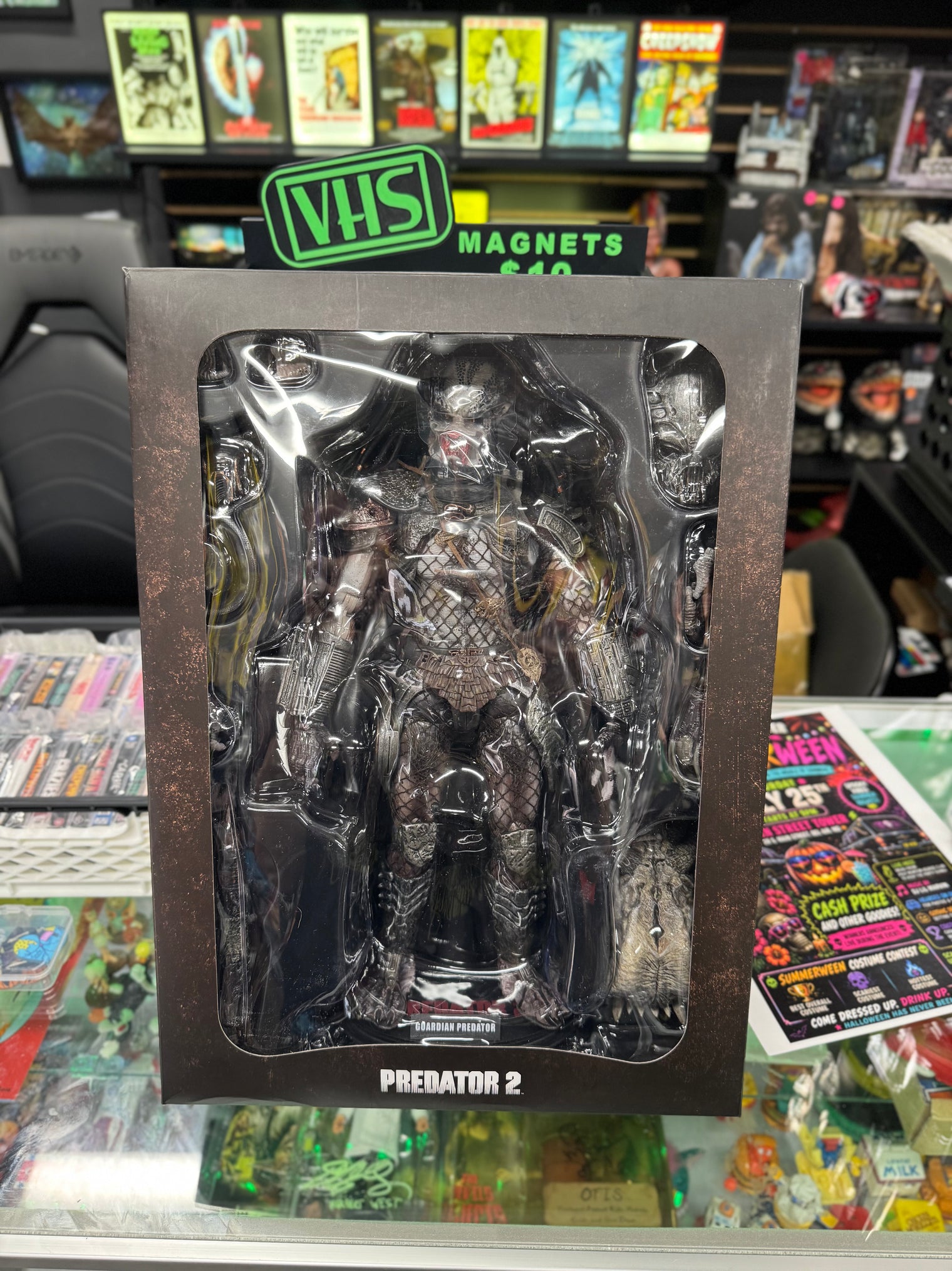 Predator 2: Guardian Predator (Sideshow Exclusive) - 1/6 Scale Figure