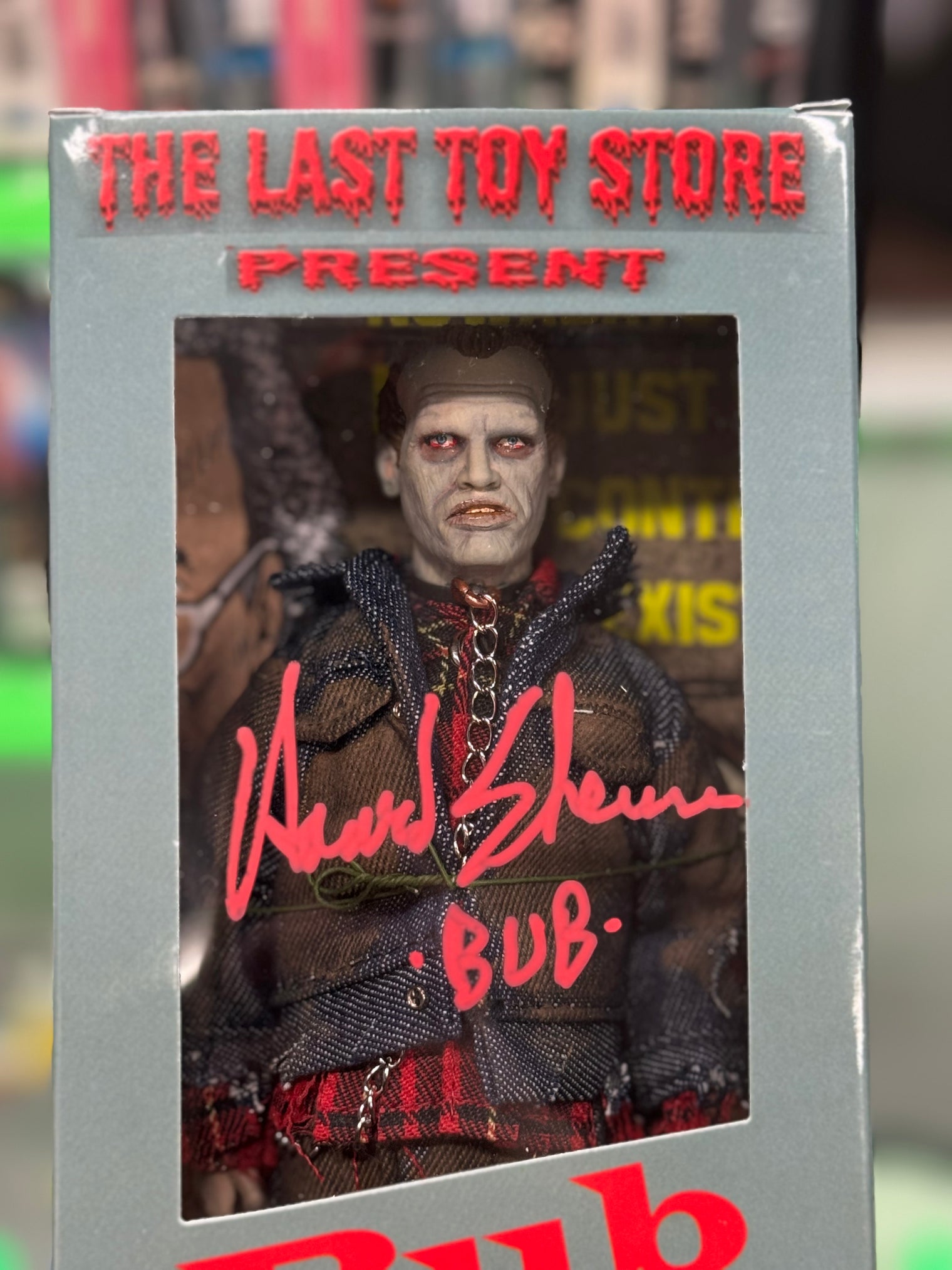 Day of the Dead: Bub - 1/9 Scale Distinctive Dummies (Signed by Howard Sherman)