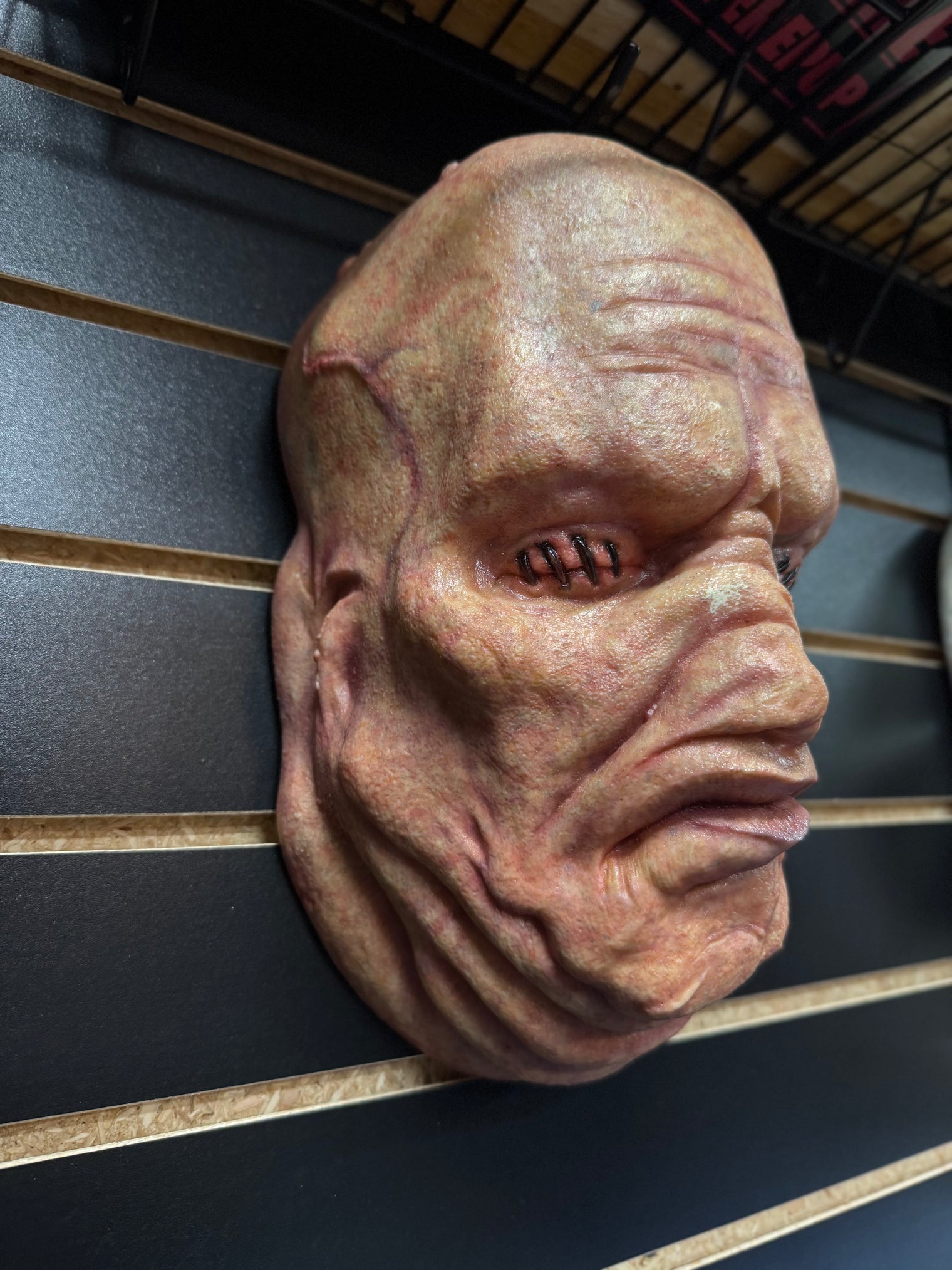 Hellraiser: Butterball Cenobite - Gary Tunnifcliffe Wall Hanger