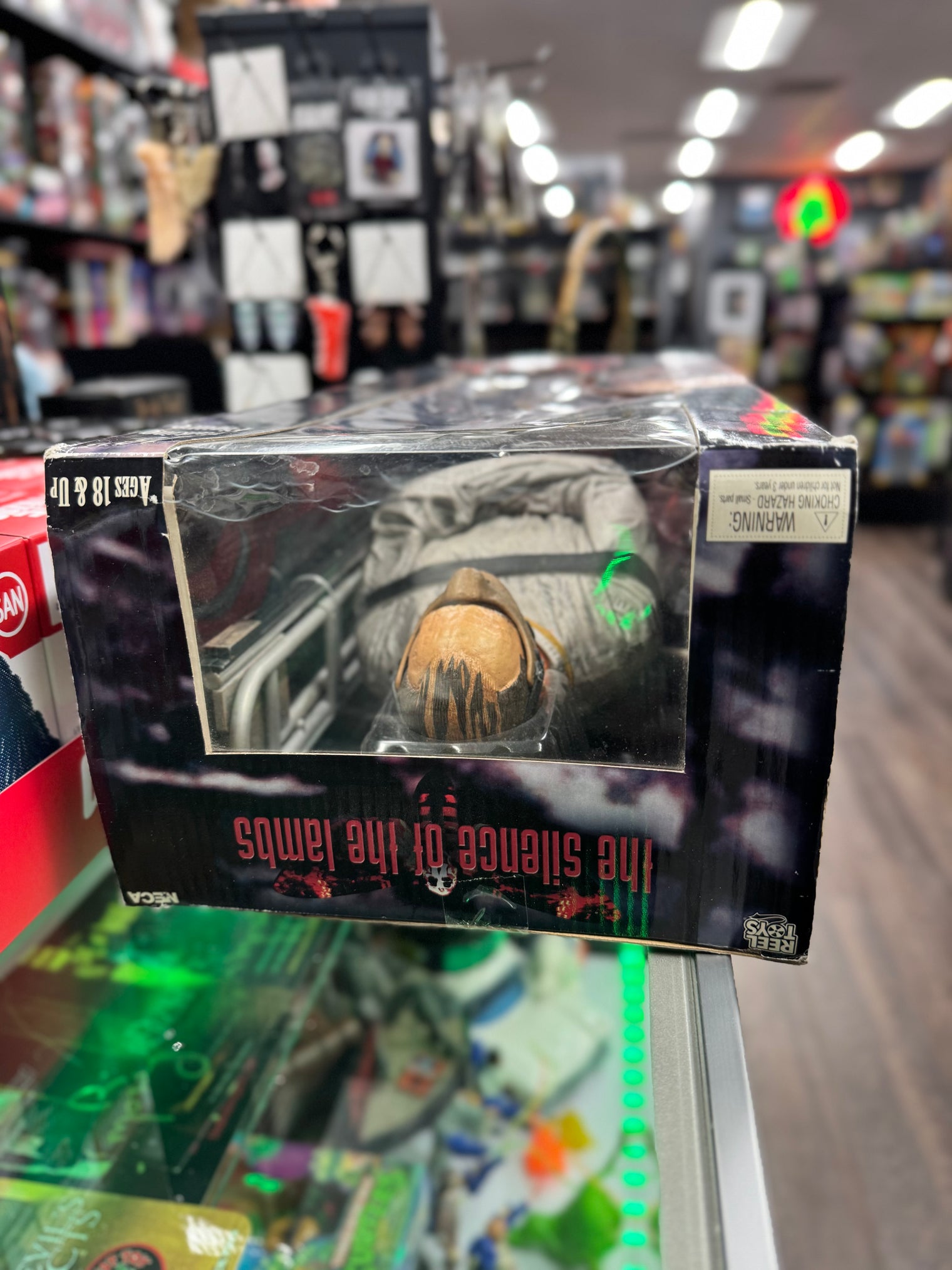 Silence of the Lambs: Hannibal Lecter - 1:4 Scale Figure with Sound