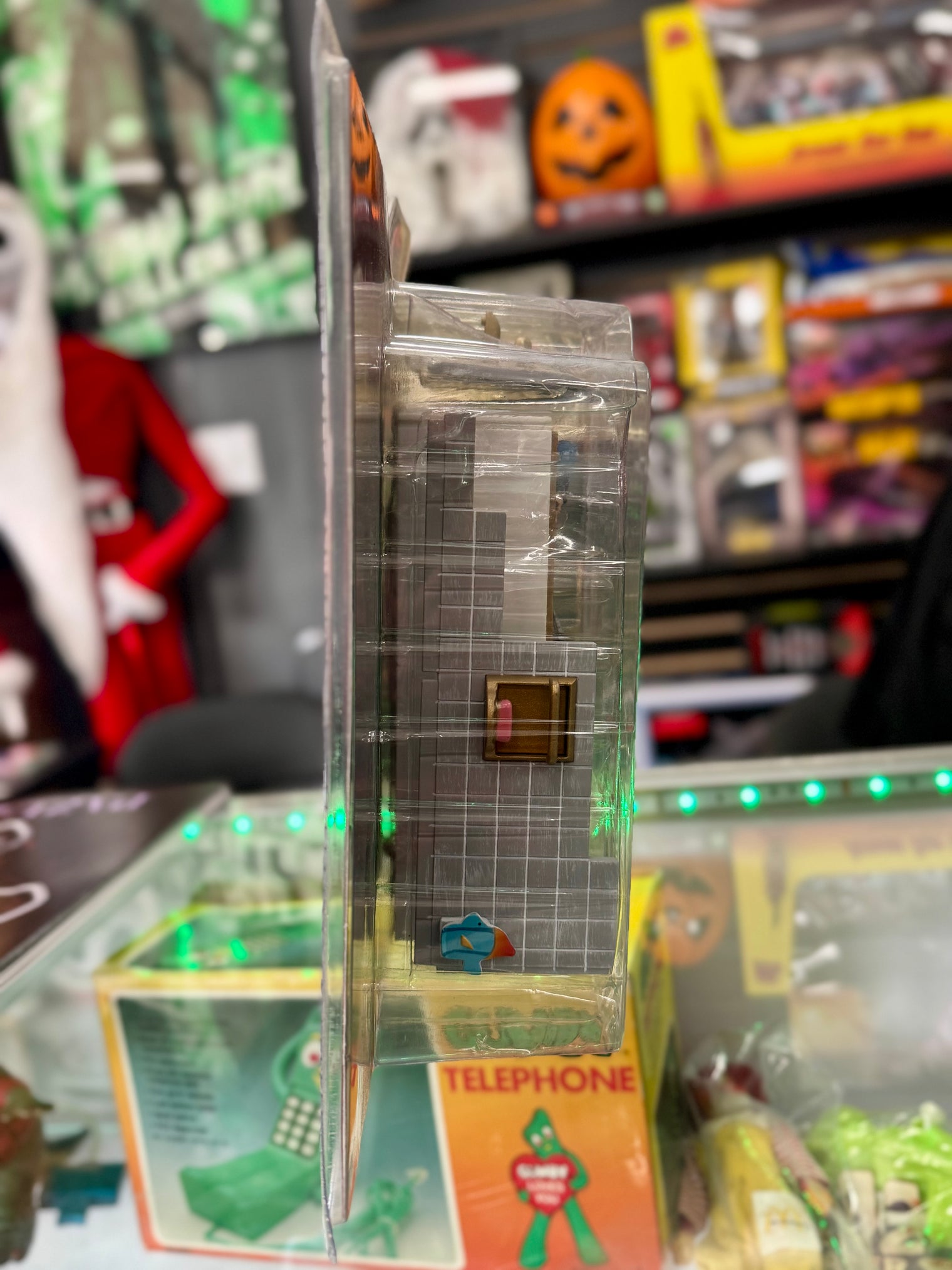 Cinema of Fear Screen Grabs - Nancy in Tub