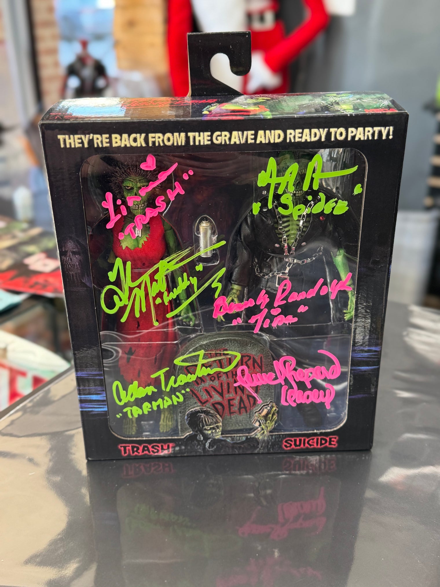 Return of the Living Dead: Trash and Suicide Clothed 2 Pack Signed by 6 - 8" Figure Set