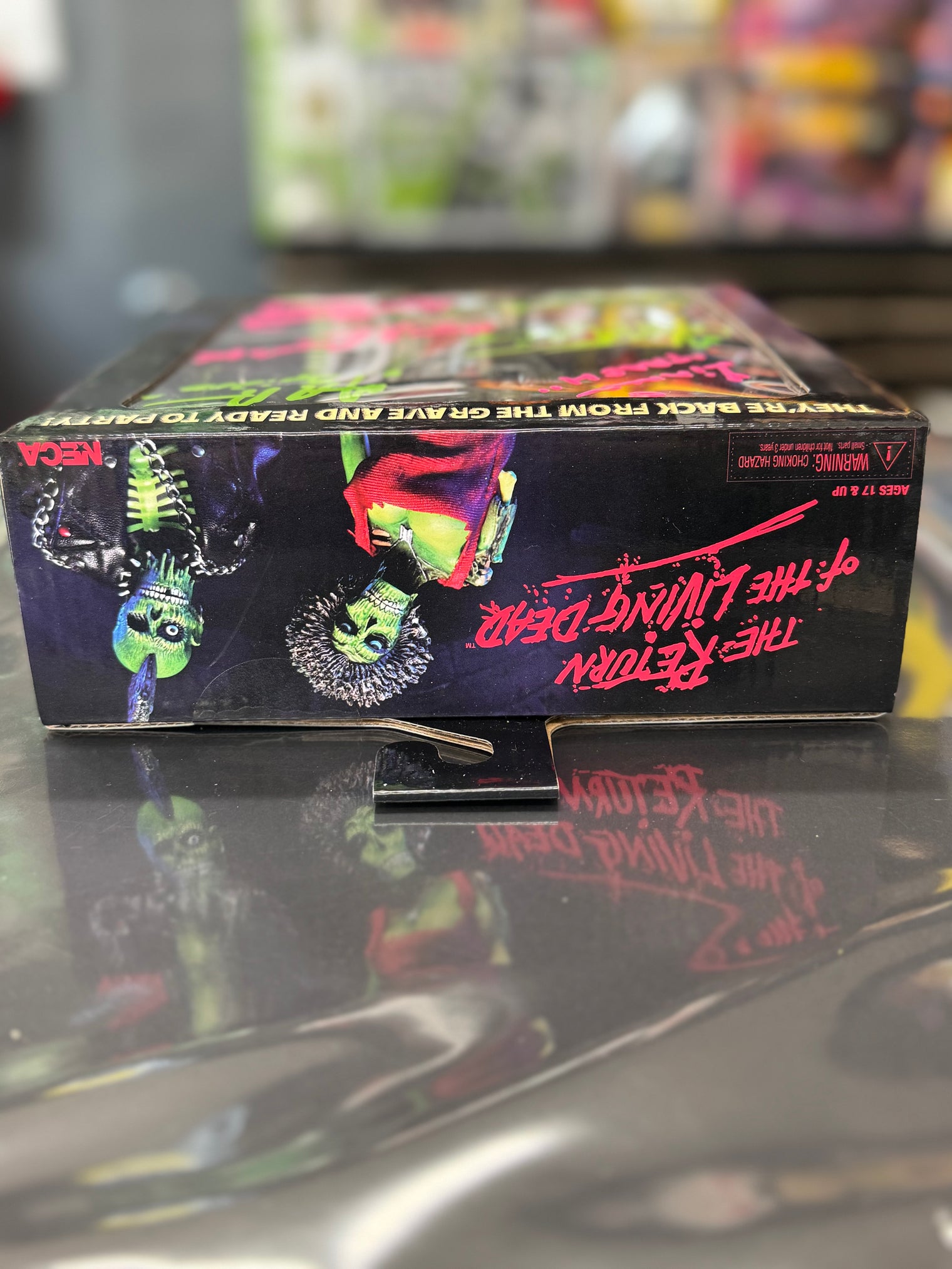 Return of the Living Dead: Trash and Suicide Clothed 2 Pack Signed by 6 - 8" Figure Set