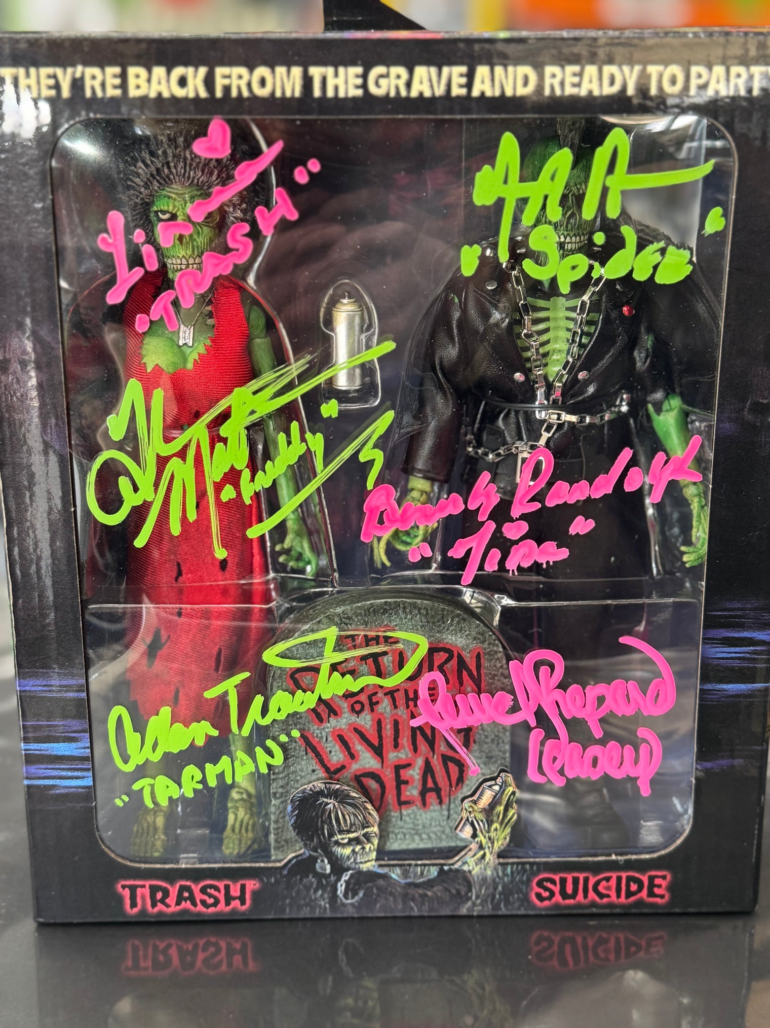 Return of the Living Dead: Trash and Suicide Clothed 2 Pack Signed by 6 - 8" Figure Set