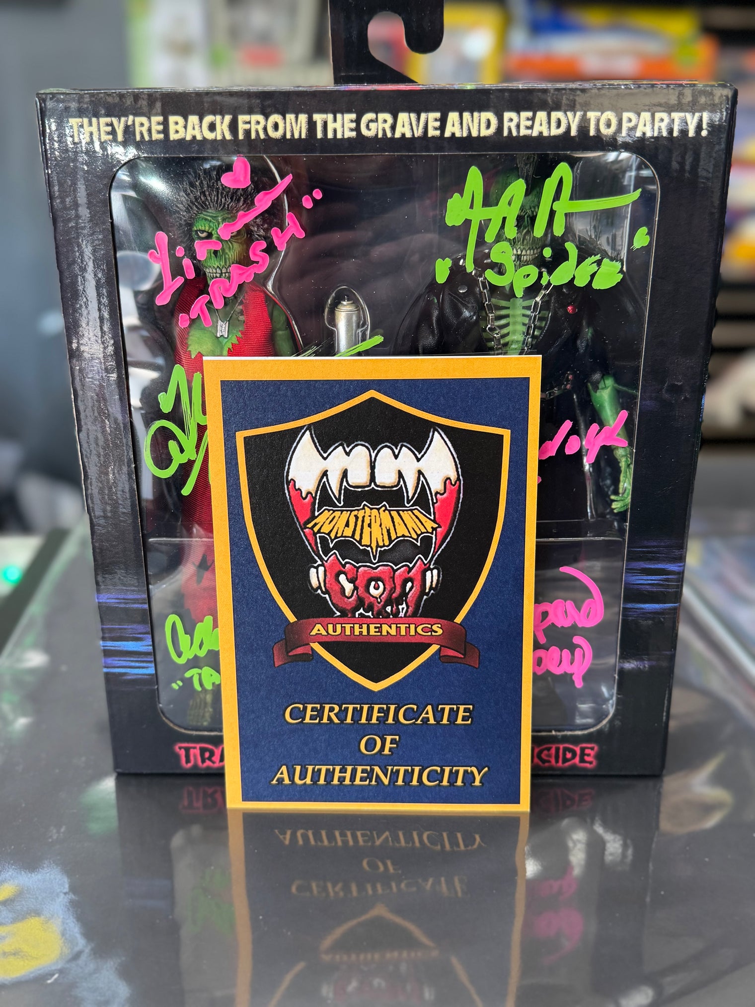 Return of the Living Dead: Trash and Suicide Clothed 2 Pack Signed by 6 - 8" Figure Set