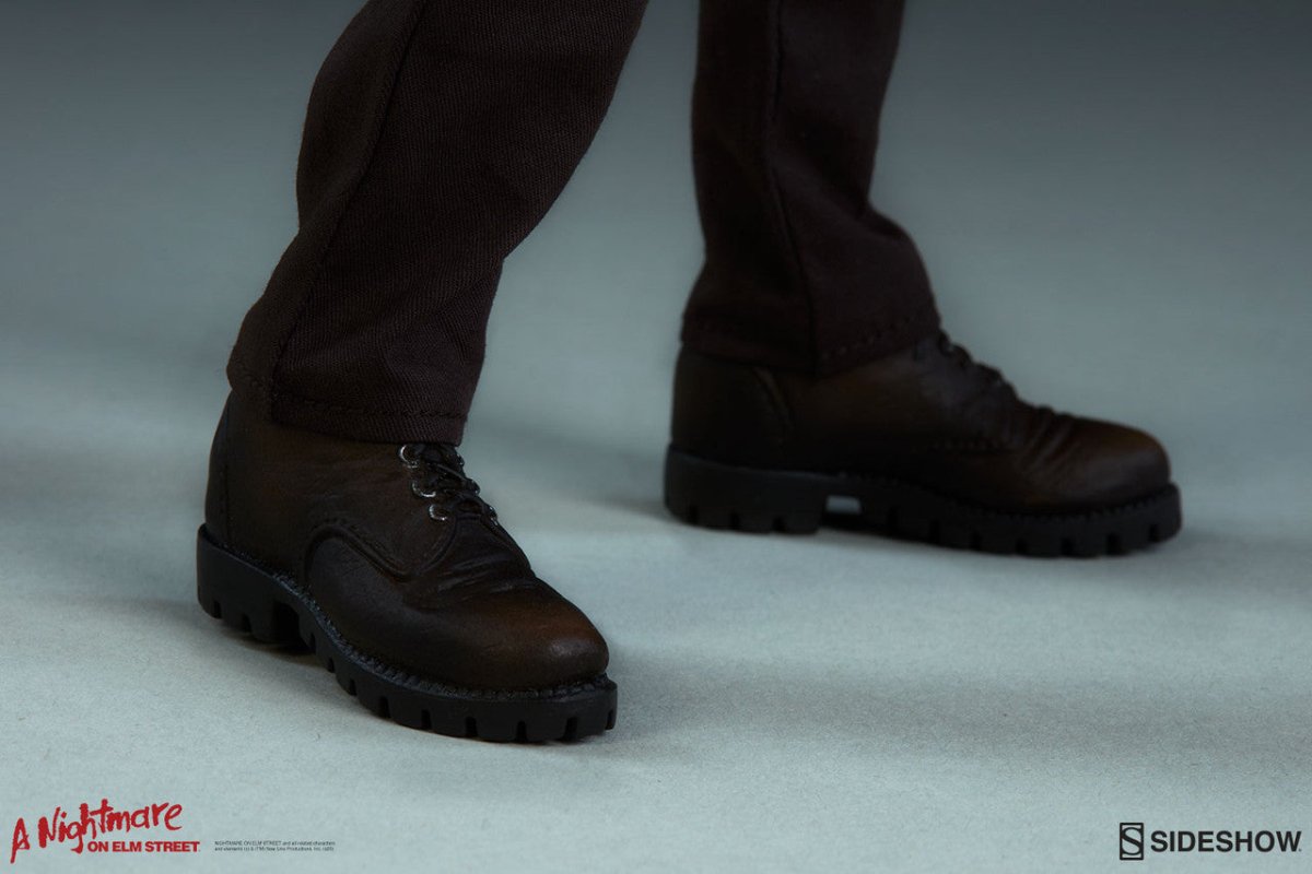 A Nightmare on Elm Street: Freddy Krueger - 1/6 Scale Figure - Sideshow Collectibles