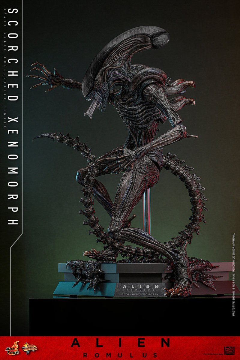 Alien Romulus: Scorched Xenomorph - 1/6 Scale Figure - The Last Toy Store