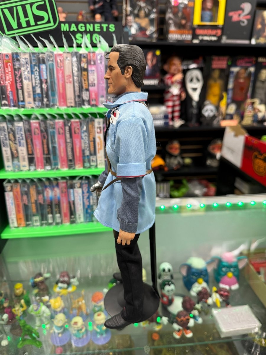 Sideshow Collectibles - Ash vs Evil Dead: S-Mart Ash - Loose 12" Figure