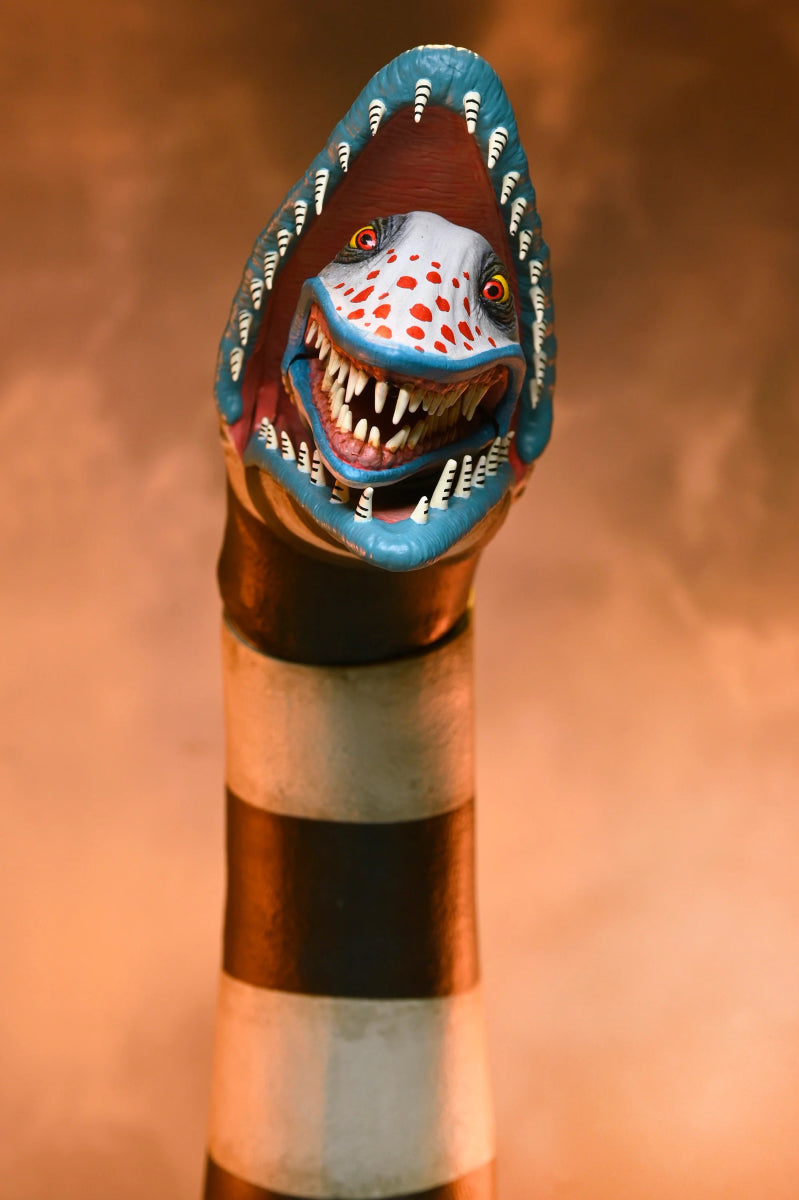 Beetlejuice Beetlejuice: Ultimate Matador Beetlejuice and Sandworm 2 Pack - 7" Scale Figures - NECA