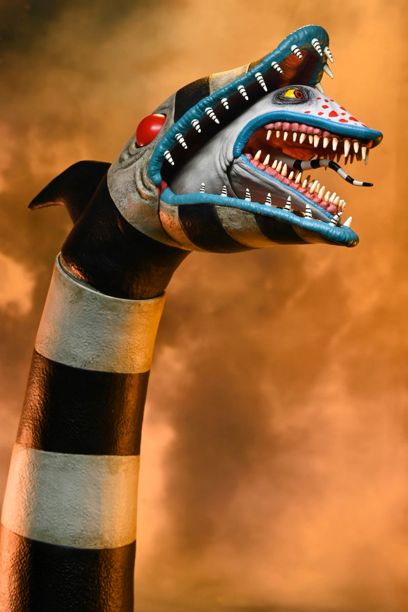 Beetlejuice Beetlejuice: Ultimate Matador Beetlejuice and Sandworm 2 Pack - 7" Scale Figures - NECA