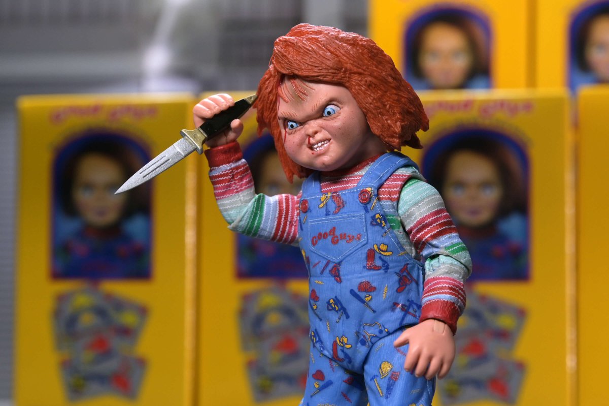 Child's Play 2: Ultimate Chucky - 7" Scale Figure - NECA