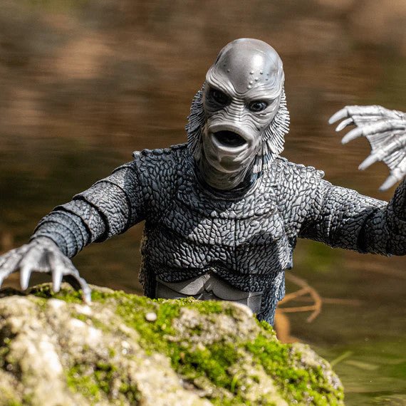 Creature from the Black Lagoon (Silver Screen Variant) - 1/6 Scale Figure - The Last Toy Store