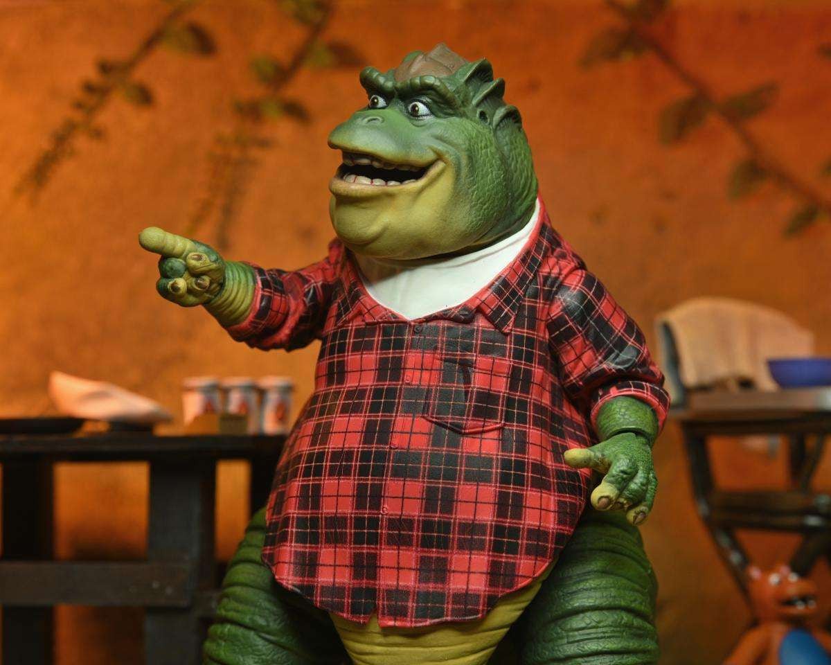 Dinosaurs: Ultimate Earl Sinclair - 7" Scale Figure - The Last Toy Store