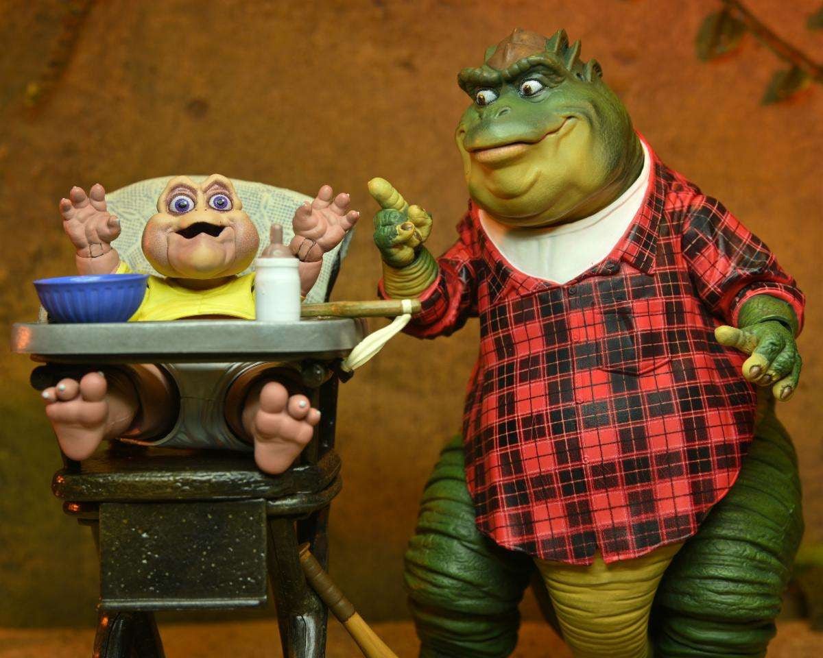 Dinosaurs: Ultimate Earl Sinclair - 7" Scale Figure - The Last Toy Store
