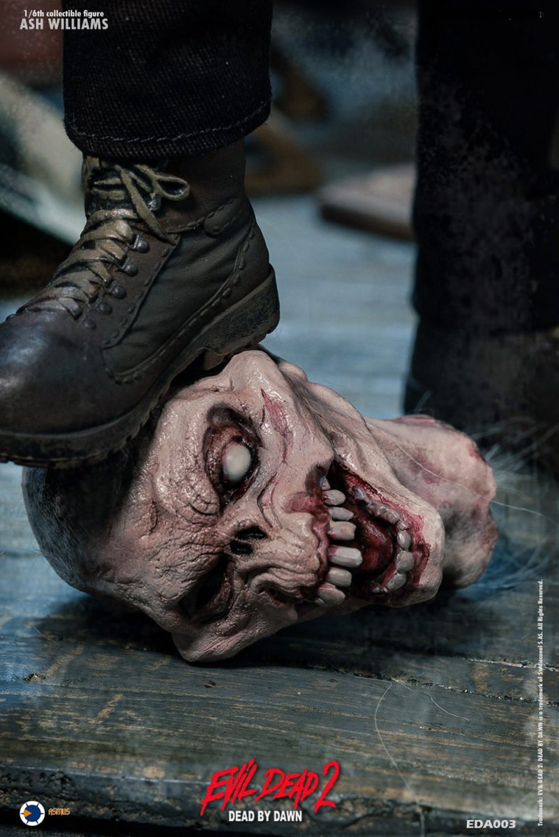 Evil Dead 2: Ash Williams - 1/6 Scale Figure - Asmus Toys, Inc.