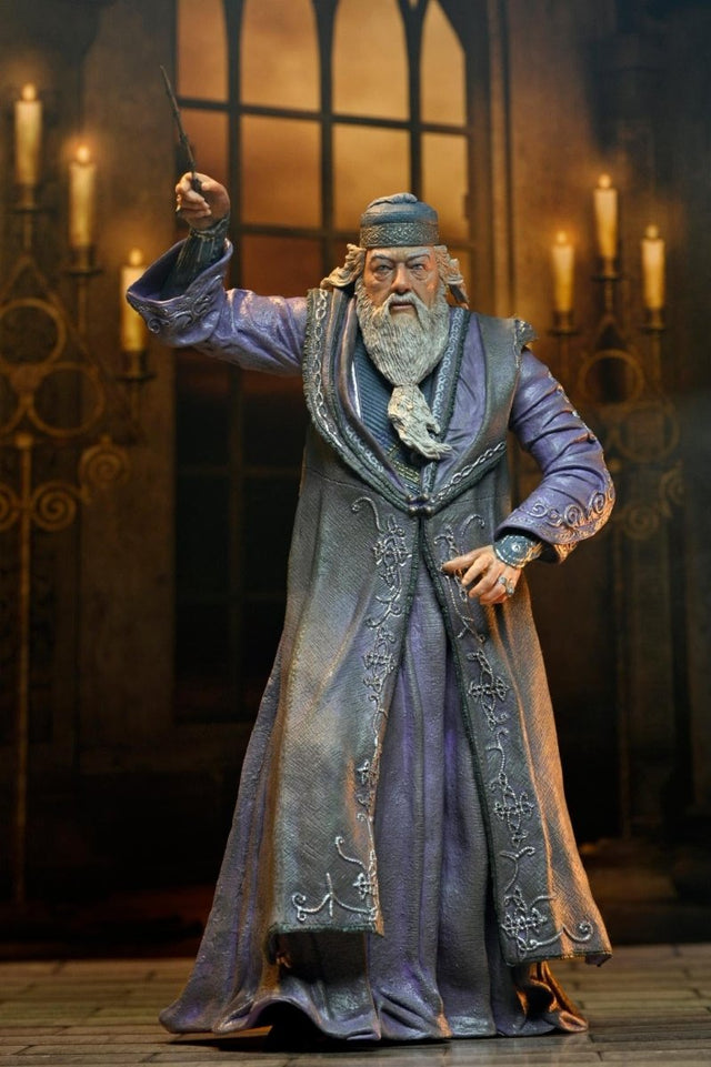 Harry Potter (Legacy Collection): Albus Dumbledore - 7" Scale Figure - NECA