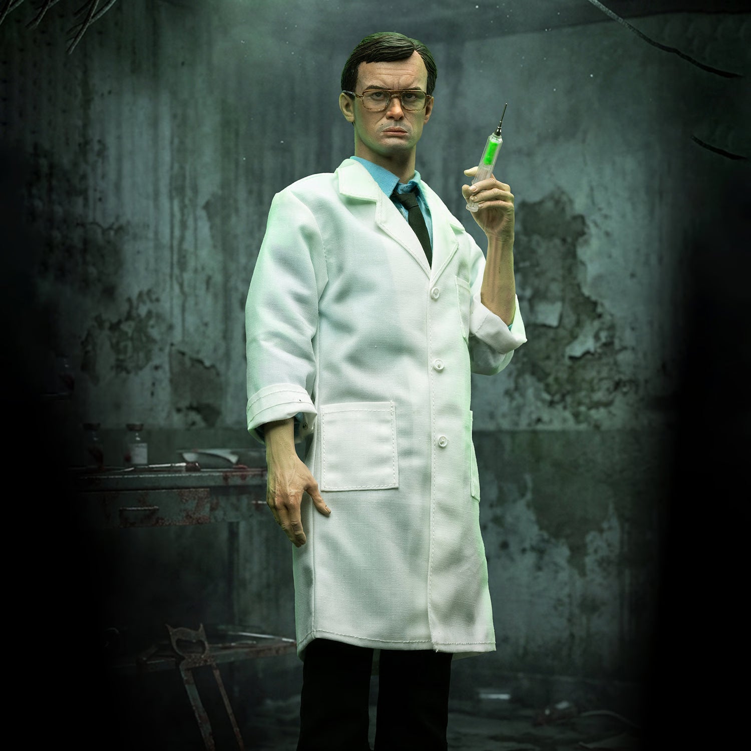 Re-Animator: Doctor Herbert West - Standard 1/6 Scale Figure (Pre-Order)