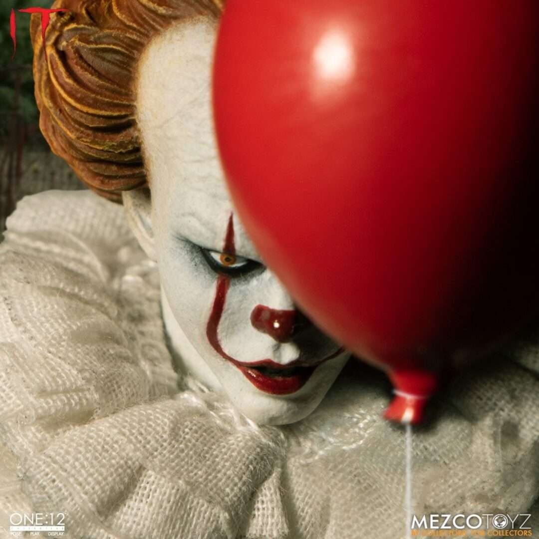 IT (2017) - Pennywise - One:12 Collective Action Figure - The Last Toy Store