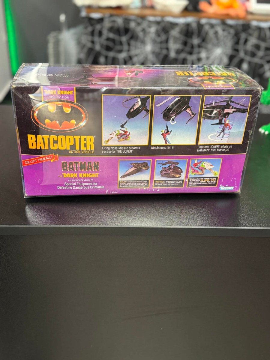 Kenner Batman - Batcopter Vehicle with Launching Missile Cone, Capture Winch and Criminal Spinner - The Last Toy Store