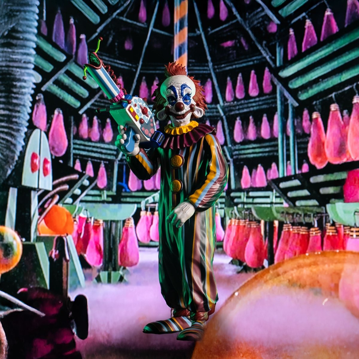 Killer Klowns from Outer Space: Rudy (Scream Greats) - 8" Action Figure - Trick or Treat Studios