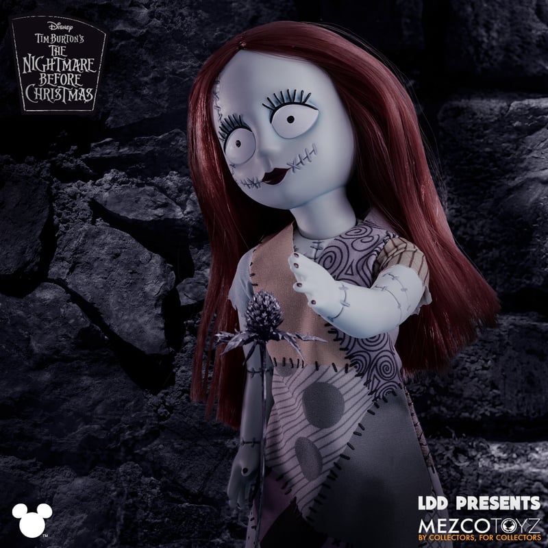 Mezco Toyz - (Pre-Order) LDD Presents: The Nightmare Before Christmas - Sally - 10" Living Dead Doll