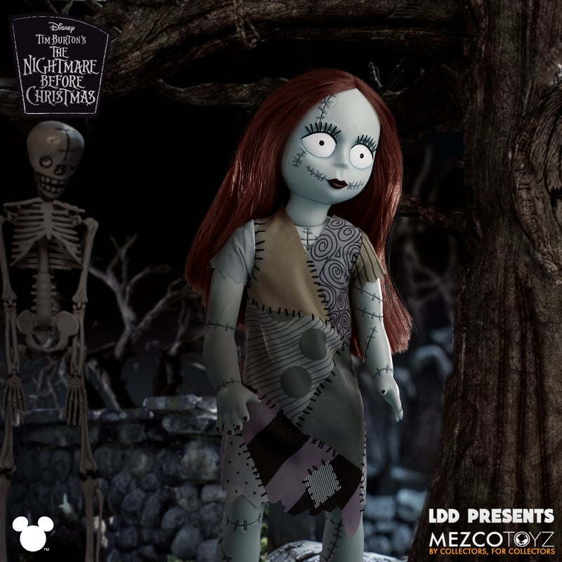 Mezco Toyz - (Pre-Order) LDD Presents: The Nightmare Before Christmas - Sally - 10" Living Dead Doll