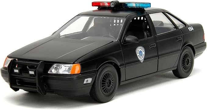 RoboCop: RoboCop Figure and 1986 Ford Taurus - 1/24 Scale Die Cast - Jada Toys