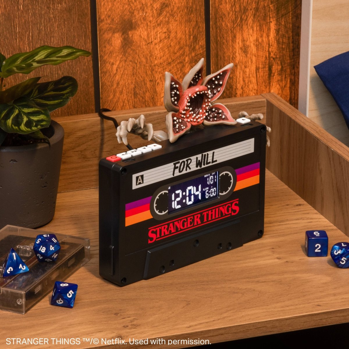 Stranger Things 5 - Demogorgon Cassette Alarm Clock - Paladone Products