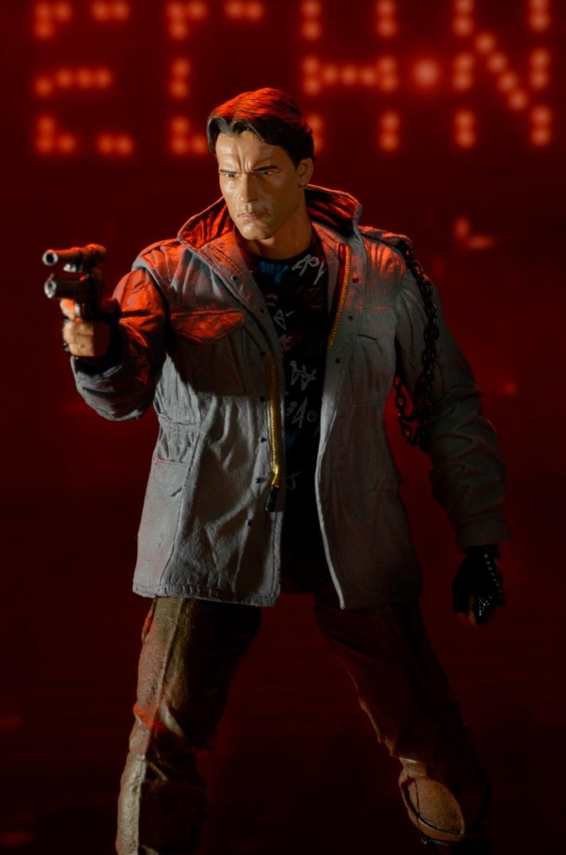 Terminator: Ultimate T - 800 (Tech Noir) - 7" Scale Figure - NECA