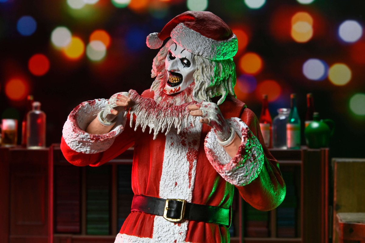 Terrifier 3: Ultimate Santa Art the Clown (Bloody) - 7" Scale Figure - NECA