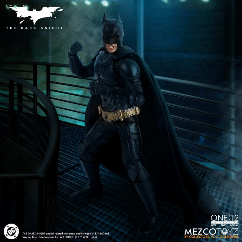 The Dark Knight: Batman One:12 Collective - Mezco Toyz