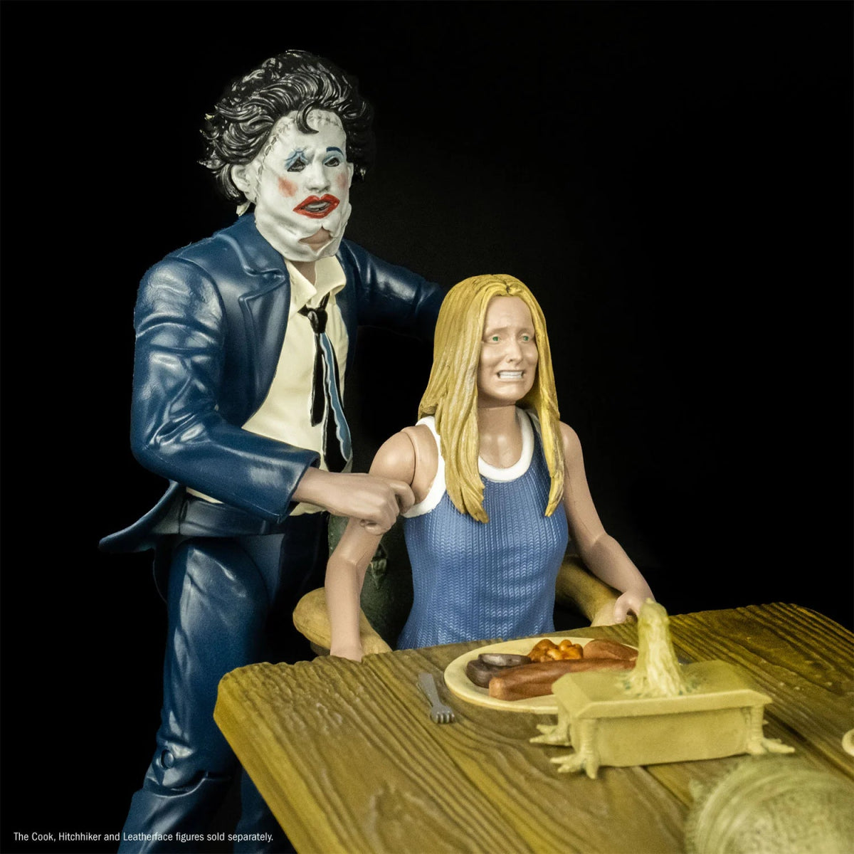 The Texas Chainsaw Massacre (1974) - Dinner Scene Playset - Trick or Treat Studios