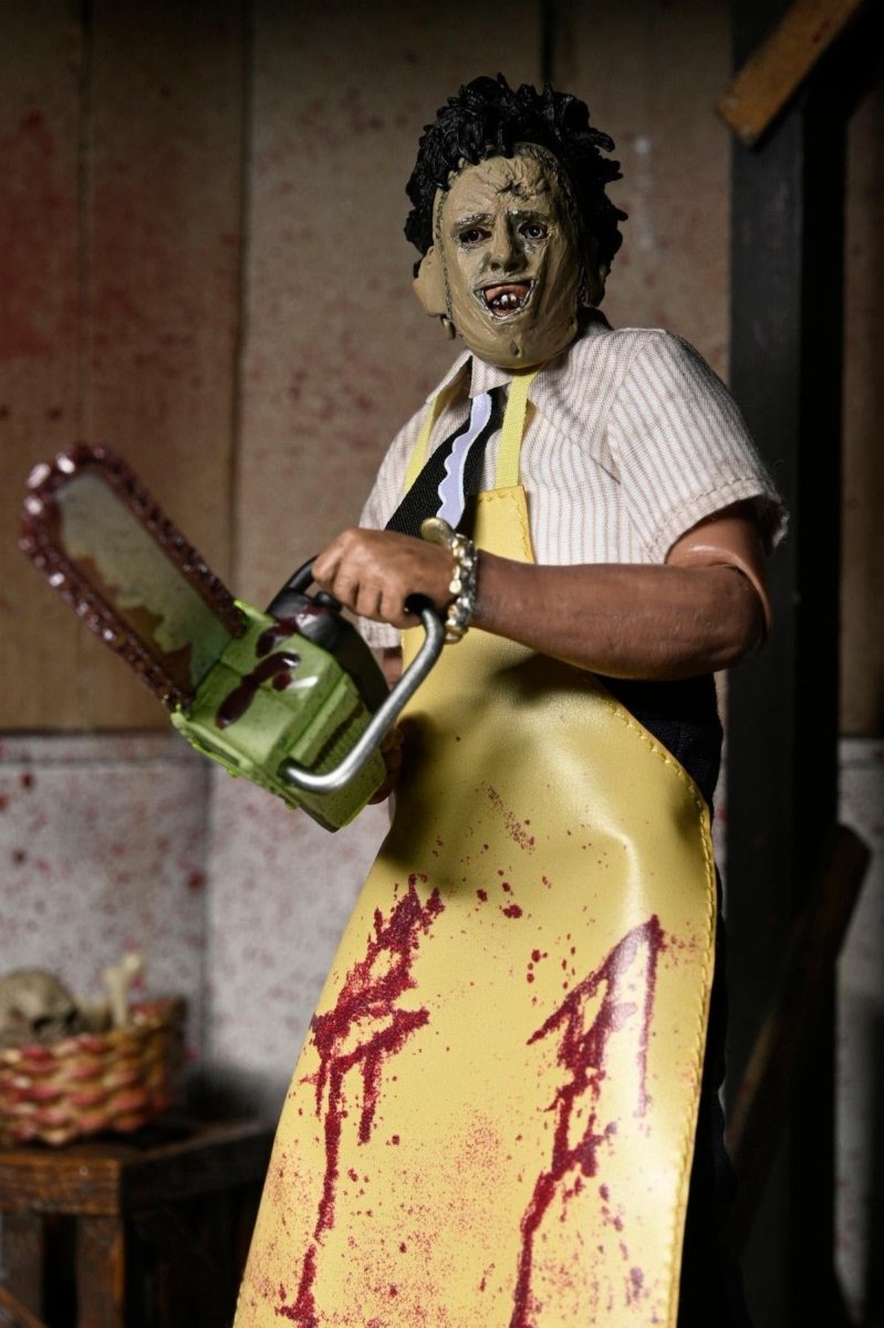 The Texas Chainsaw Massacre: Killing Mask Leatherface - 8" Clothed Figure - NECA
