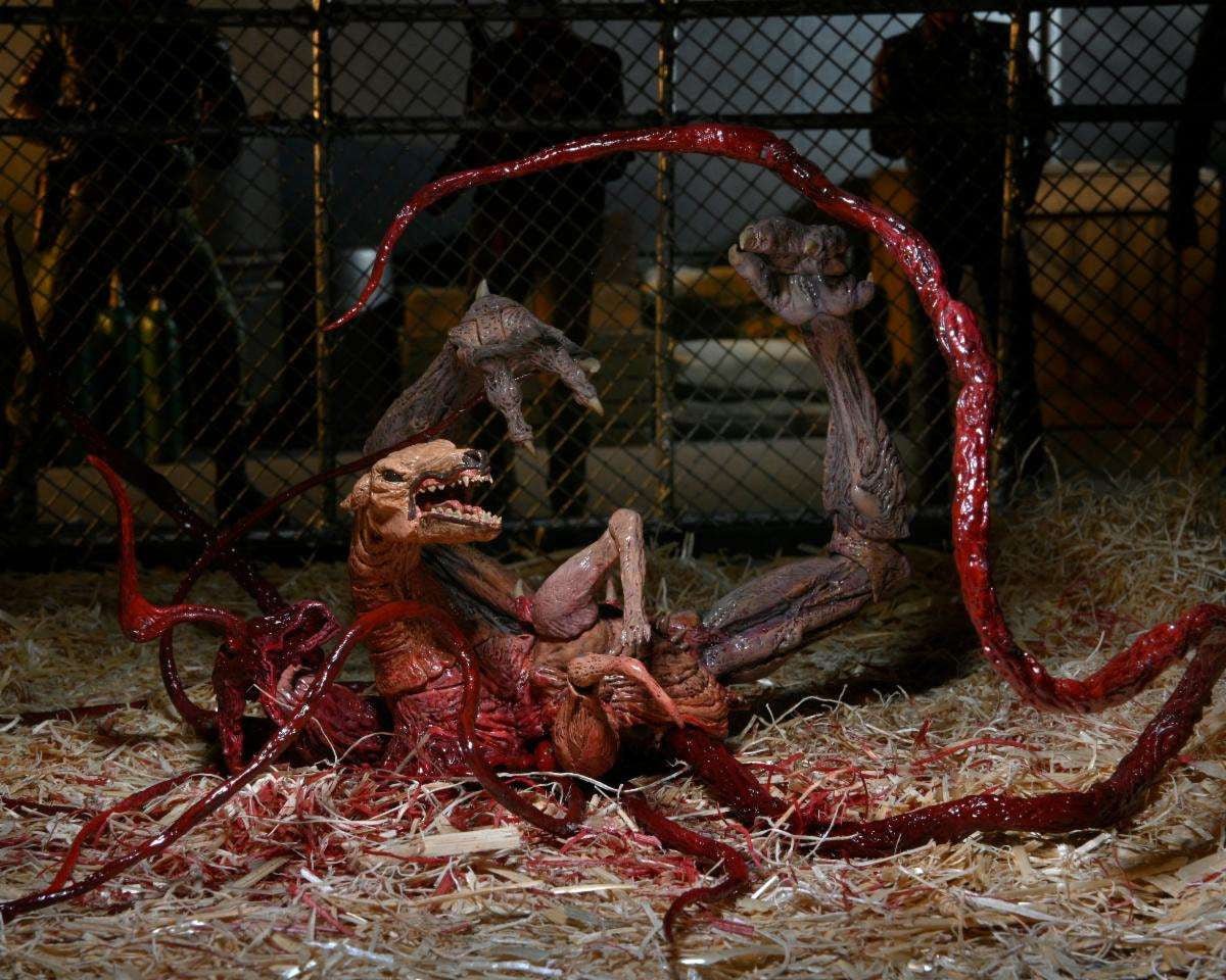 The Thing: Ultimate Deluxe Thing Dog - 7" Scale Action Figure - The Last Toy Store