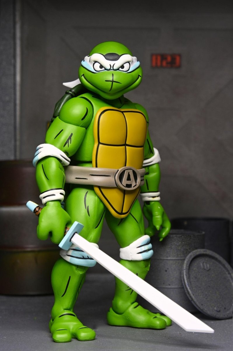 TMNT: April as 5th Turtle ( Archie Comics) - 7" Scale Figure - NECA