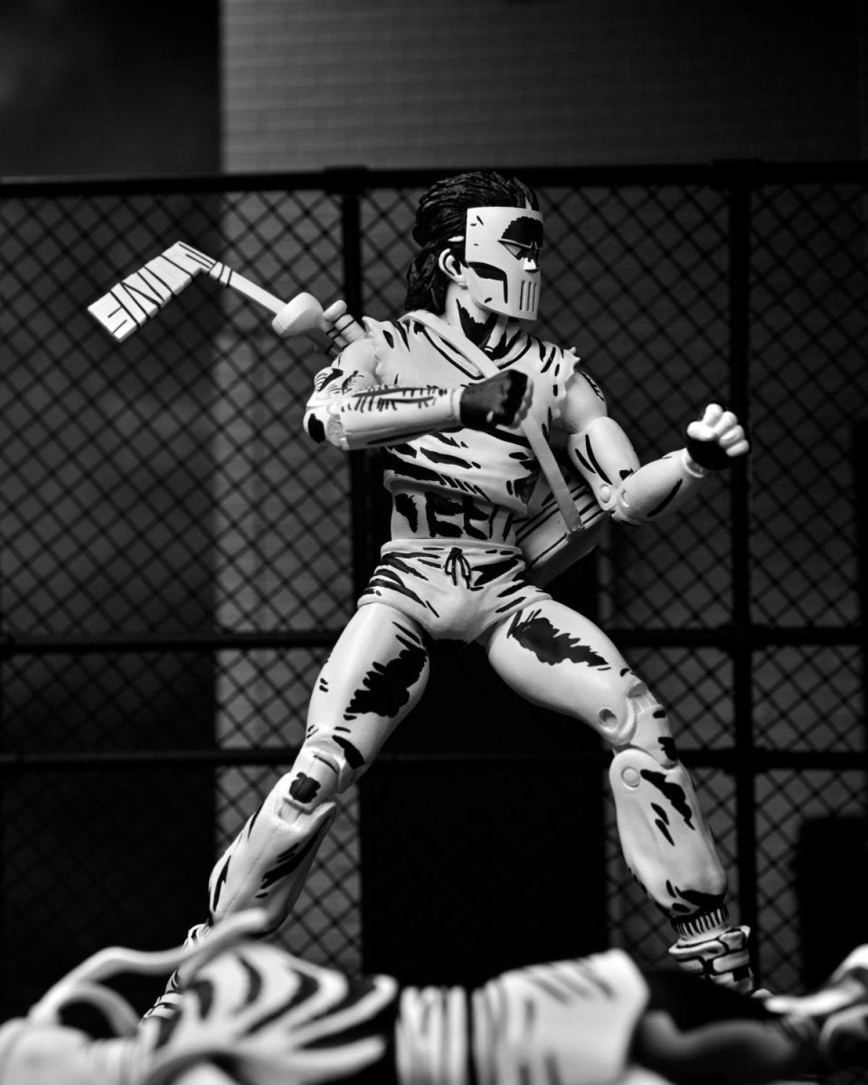 TMNT (Mirage Comics): Casey Jones (B&W) - 7" Scale Figure - NECA