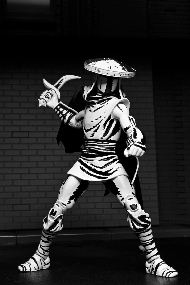 TMNT (Mirage Comics): Elite Foot Ninja Guard (B&W) - 7" Scale Figure - NECA