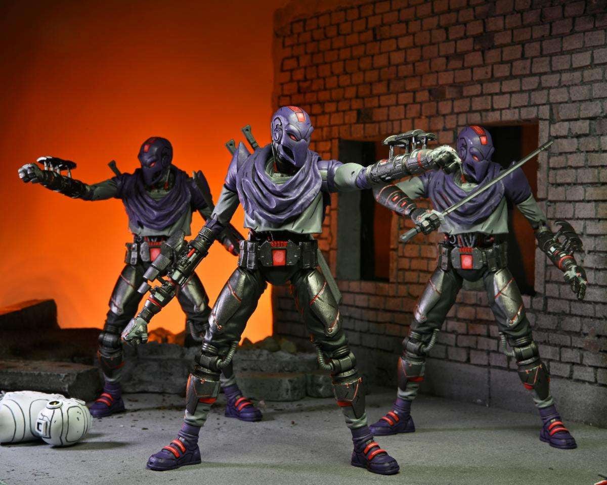 TMNT: The Last Ronin - Ultimate Foot Bot - 7" Scale Figure - The Last Toy Store
