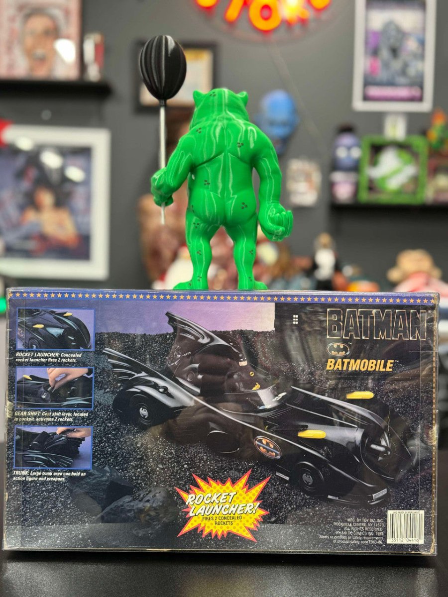 ToyBiz Batman 1989 - Batmobile with Concealed Rocket Launchers - The Last Toy Store