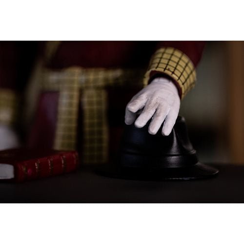 Universal Monsters: The Invisible Man - 6" Scale Figure - The Last Toy Store