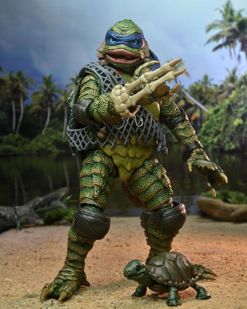 Universal Monsters x TMNT: Ultimate Leonardo as the Creature - 7" Scale Figure - The Last Toy Store