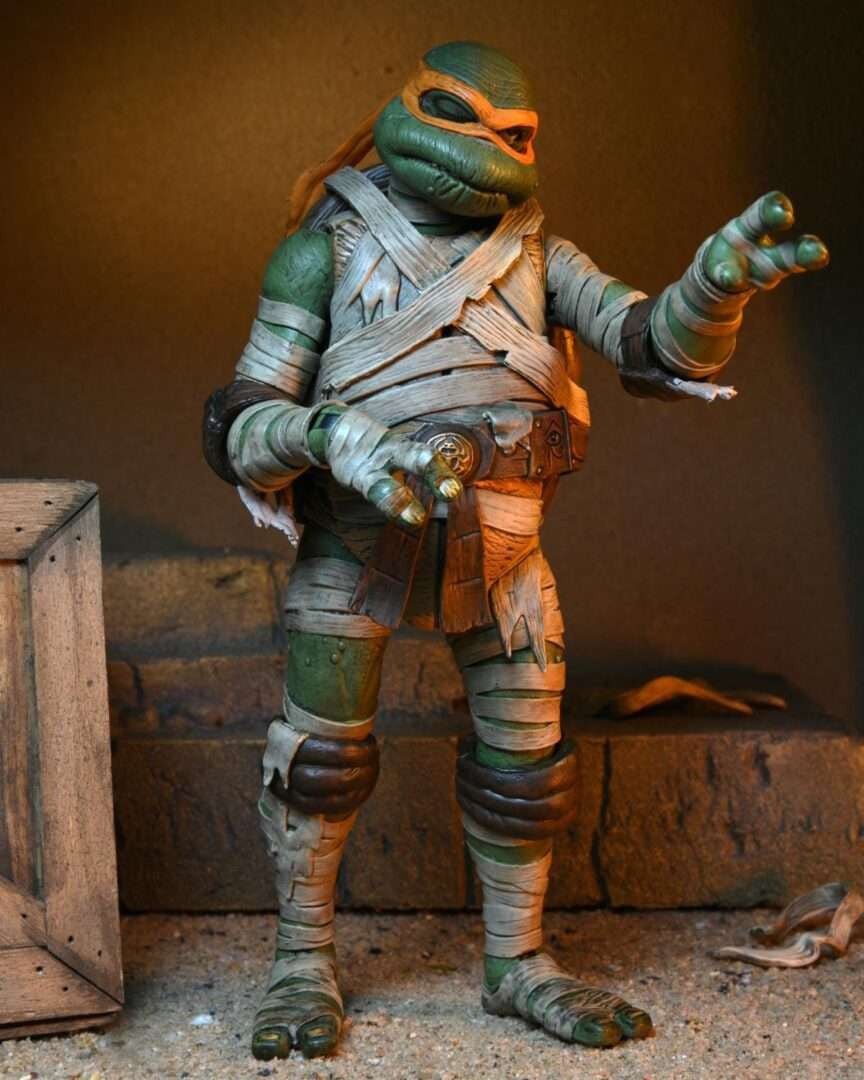 Universal Monsters x TMNT: Ultimate Michelangelo as The Mummy - 7" Scale Action Figure - The Last Toy Store
