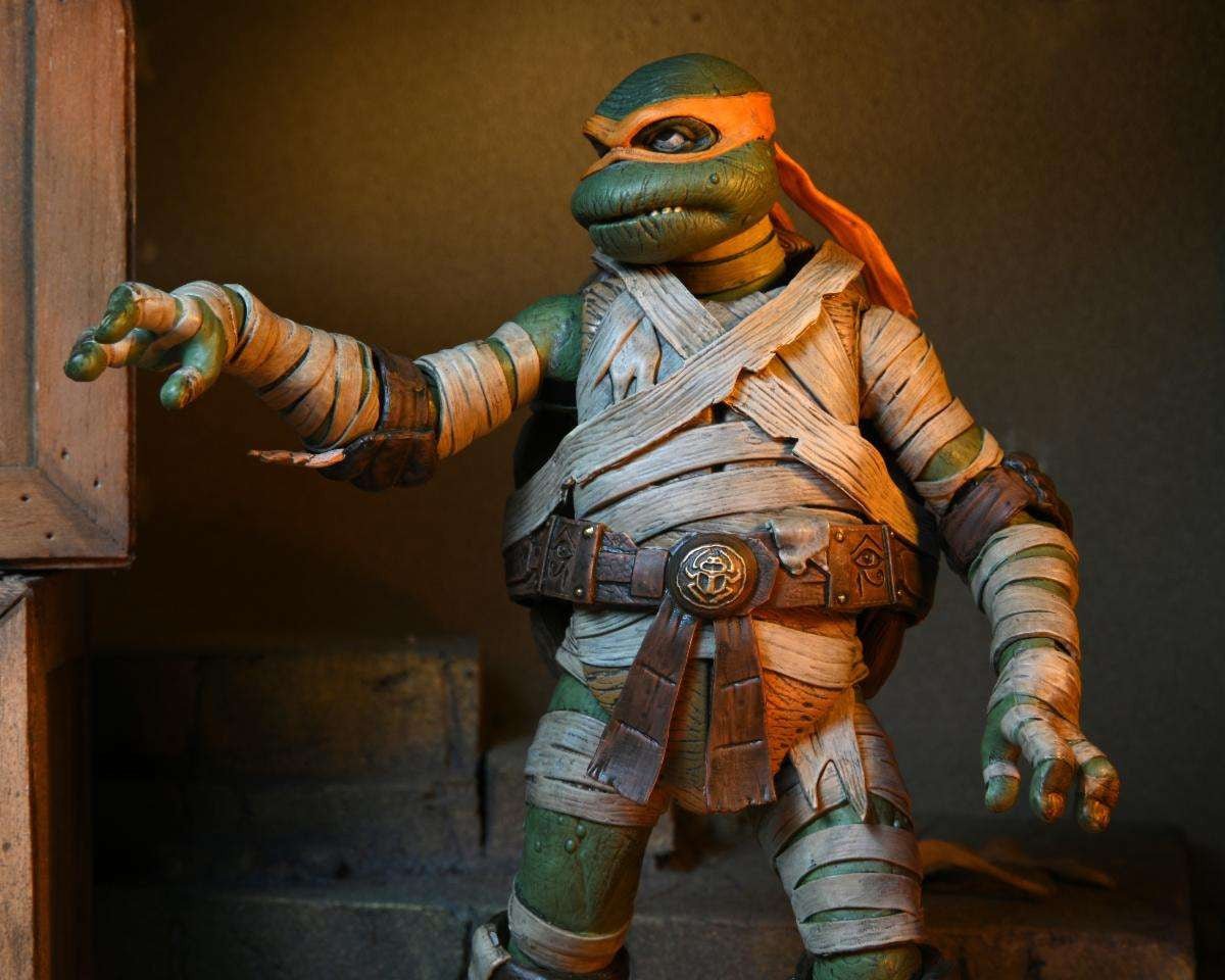 Universal Monsters x TMNT: Ultimate Michelangelo as The Mummy - 7" Scale Action Figure - The Last Toy Store