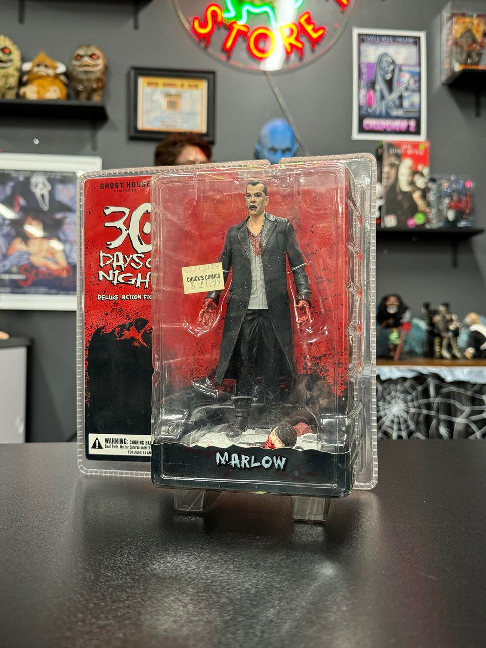 30 Days of Night: Marlow - Deluxe Action Figure