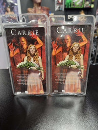 Carrie (2013) - Bloody and Regular Figure Set