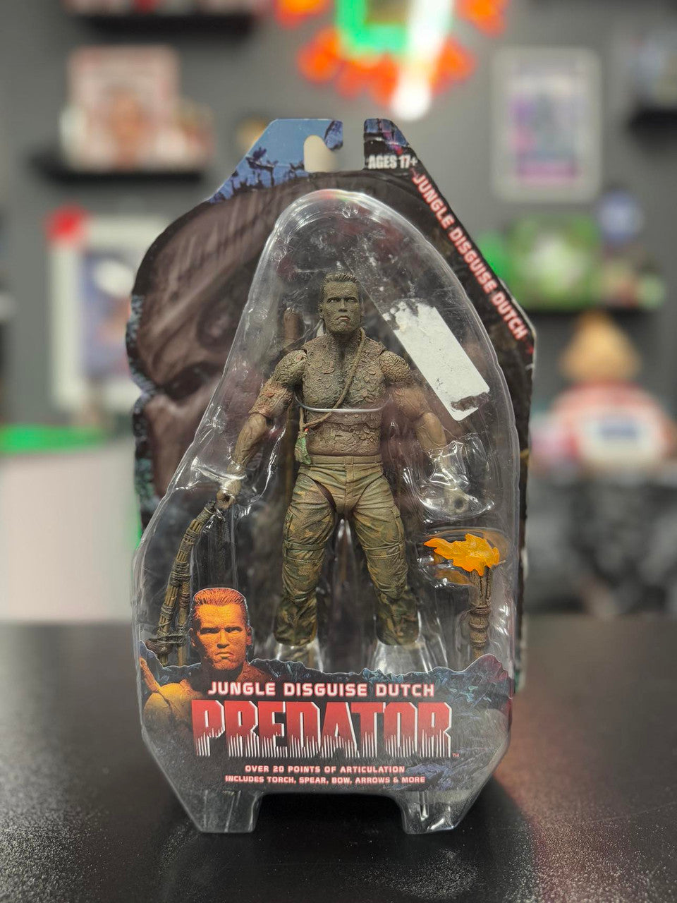 Predator: Jungle Disguise Dutch - 7" Scale Figure